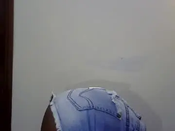 Chaturbate Adult Webcam of bubblyebony_01