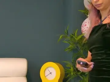 Chaturbate Adult Webcams of tiny_little_tease