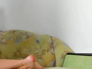Chaturbate Live Sex of sweet_lil_thing