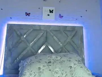 Chaturbate Live Sex Cam of tami_vega