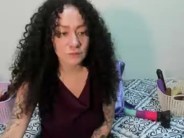 Chaturbate Free Live Porn of laura_anal_