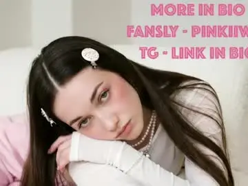 Chaturbate Free Porn Cam of avelineee
