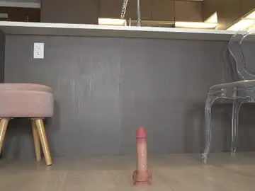 Chaturbate Free Porn Cam of petite_fuck