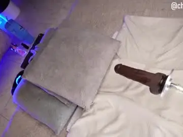 Chaturbate Watch Live Sex Cams of chanell_lovers
