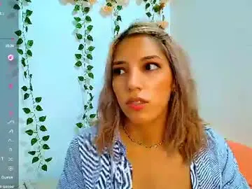Chaturbate Live Sex of petite_blossom4