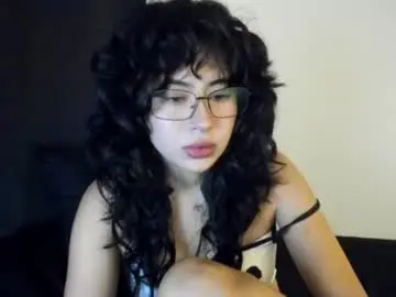 Chaturbate Nude Webcam of _scarletgirl_