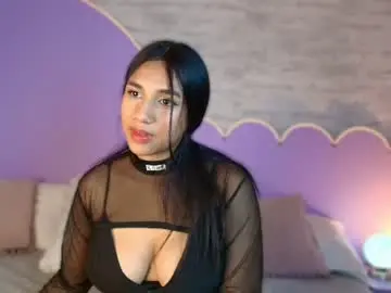 Chaturbate Watch Live Sex Cams of tissha_banner