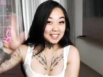 Chaturbate Live Sex Cam of lillgothbaby