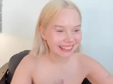 Chaturbate Nude Webcam of shy_nikka_4you