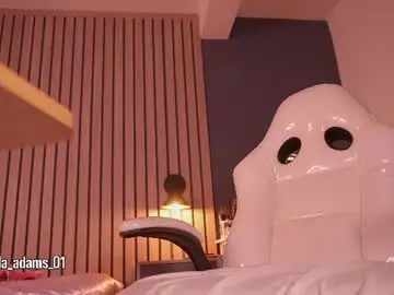 Chaturbate Sex Cam of bella_adams_