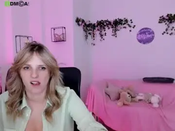 Chaturbate Sex Cam of kimi_sky