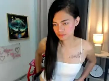 Chaturbate Live Sex Cam of kendymuse