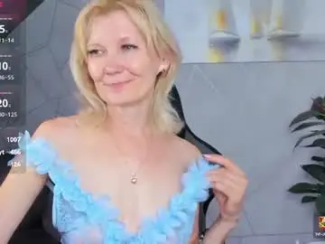 Chaturbate Watch Live Sex Cams of julie_lucasss