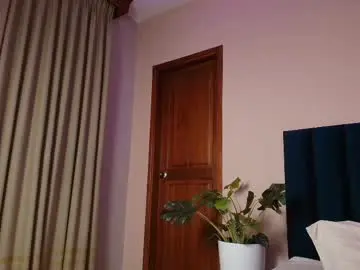Chaturbate Watch Live Sex Cams of katrionanyx