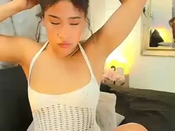 Chaturbate Live Sex Cam of meganisperfect