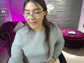 Chaturbate Live Sex Cam of diamondfox_m