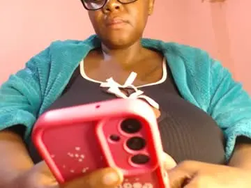 Chaturbate Live Sex Cam of freakyboobsxx