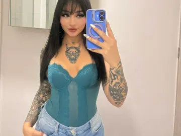 Imlive Live Porn of ScarlettWalker_