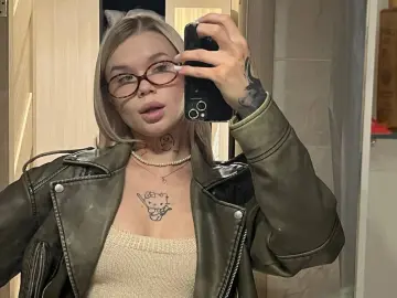 Imlive Sex Chat of LizzFlores