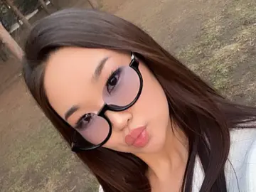 Imlive Free Porn Cam of veryhotasiangirl1