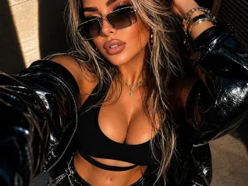 Imlive Watch Live Sex Cams of SamanthaRogue