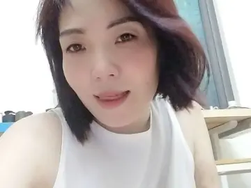 Imlive Free Live Porn of Mymy83