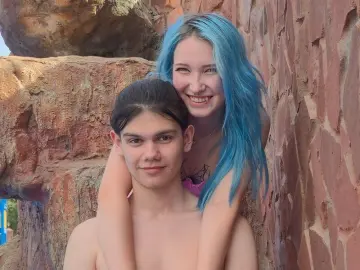 Livejasmin Free Porn Cam of LayneAndVanesa