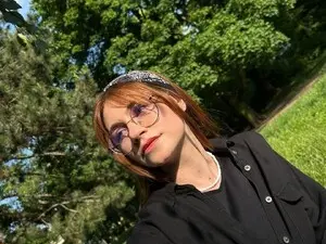 Myfreecams Nude Webcam of Adelaida