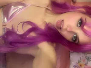 Myfreecams Watch Live Sex Cams of Stoned_Emmaxo