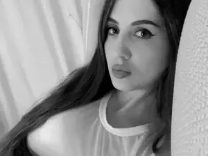 Myfreecams Sex Chat of Innocent_Soul