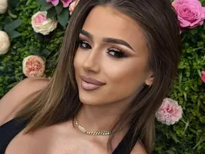Myfreecams Live Porn of AishaSins