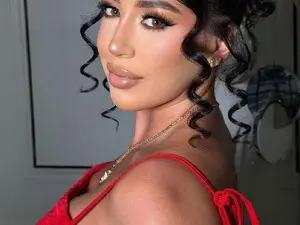 Myfreecams Live Sex Cam of Evelincooper