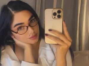 Myfreecams Free Live Porn of CamiiHerrera
