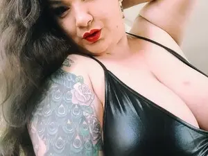 Myfreecams Live Sex of Iwazsoaking1
