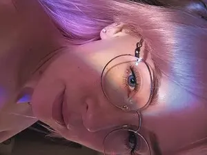 Myfreecams Nude Webcam of NahlaHoney