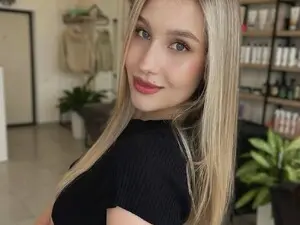 Myfreecams Adult Webcam of AliceGoldie
