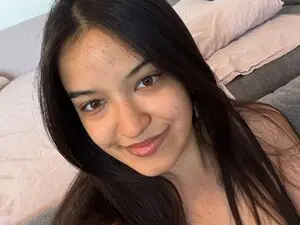 Myfreecams Adult Webcam of BellaWave