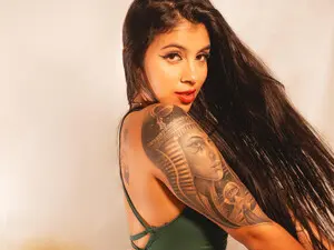 Myfreecams Watch Live Sex Cams of Emily_jones3