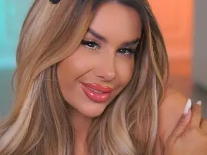 Myfreecams Watch Live Sex Cams of EvaKeen