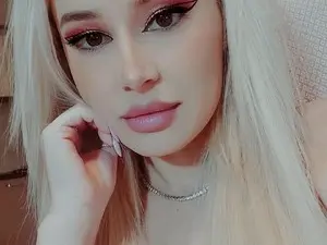 Myfreecams Live Sex Cam of DiamondMoon