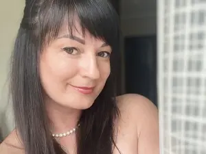 Myfreecams Live Sex Cam of IraCherryNow