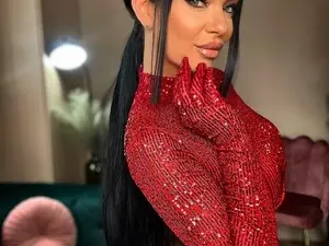 Myfreecams Sex Cam of Aly_Ravennx