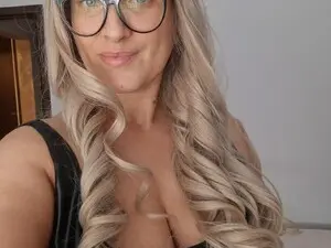 Myfreecams Nude Webcam of Aphrodite_S32
