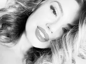Myfreecams Live Sex of Ur_Wet_Desire