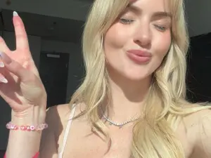 Myfreecams Best Webcam of Luna_Faye_