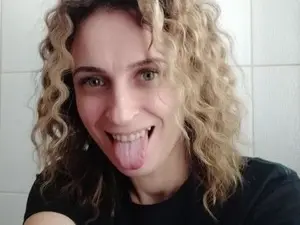 Myfreecams Sex Chat of SICRET_VENUS
