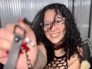 Myfreecams Nude Webcam of NahomyMessy