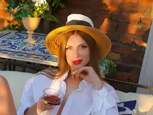 Myfreecams Watch Live Sex Cams of BustyBlondie
