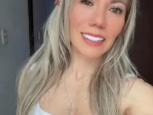 Myfreecams Best Webcam of Camila_velvett
