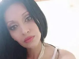 Myfreecams Sex Cam of Cherrybomb40